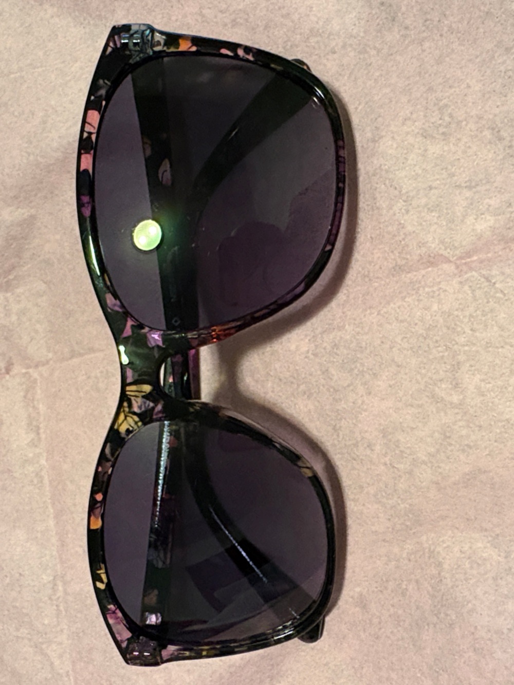 Women's Floral-Accent Black Sunglasses Sunsentials by Foster Grant - Picture 2 of 4